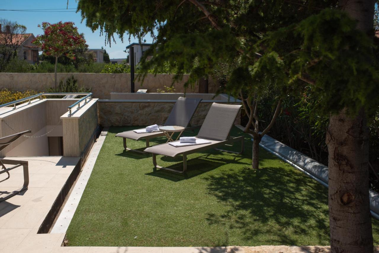Pool Apartments Galeb Novalja Dış mekan fotoğraf